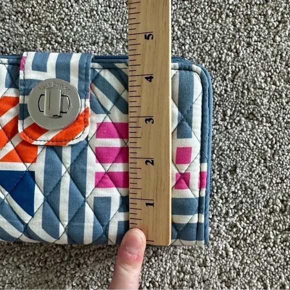 Vera Bradley RFID TurnLock Wallet in Geo Medallions - Picture 8 of 8